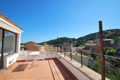 1171-2 apartments for sale in the center of Begur
