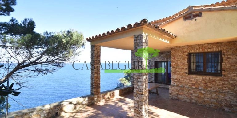 1-ref-1011-for-sale-property-firstline-exclusive-villa-house-in-begur-sa-riera-santiga-aiguafreda-sea-views-luxpropertiescostabrava