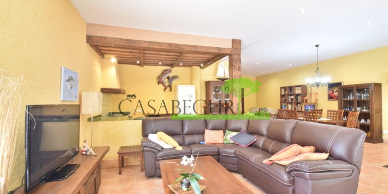 ref-1350-casabegur-for-sale-villa-mont-ras-pool-costa-brava-20