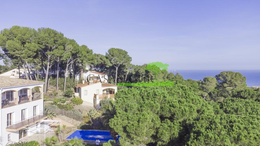 Ref-1389 Property with sea views for sale near Pals beach