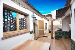 1386 Apartment located in a town house in the center of Begur.