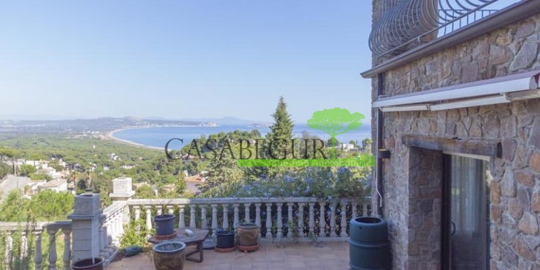 ref-1498-sale-house-villa-property-with-sea-views-sa-riera-sa-punta-els-torradors-begur-costa-brava1