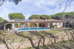 Ref 1607 Exclusive property located on the Golf club of Pals, Costa Brava
