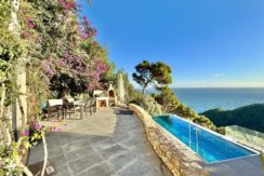 Ref 1764 Propiedad con vistas al mar cerca de Sa Tuna, Begur