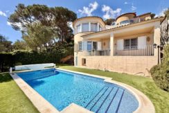 Ref 1798 Propiedad con vistas al mar en Es Valls, Begur
